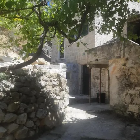 Vila Omis Villa Tice