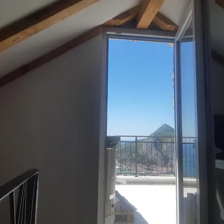 Villa Vila Omis